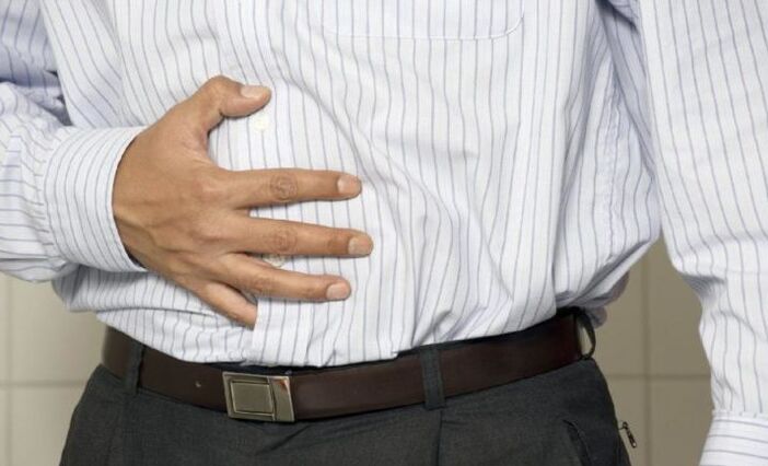 abdominal pain caused by parasites