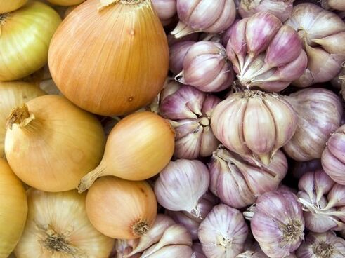 Garlic and Onions – Home Remedies for Treating Worm Infection
